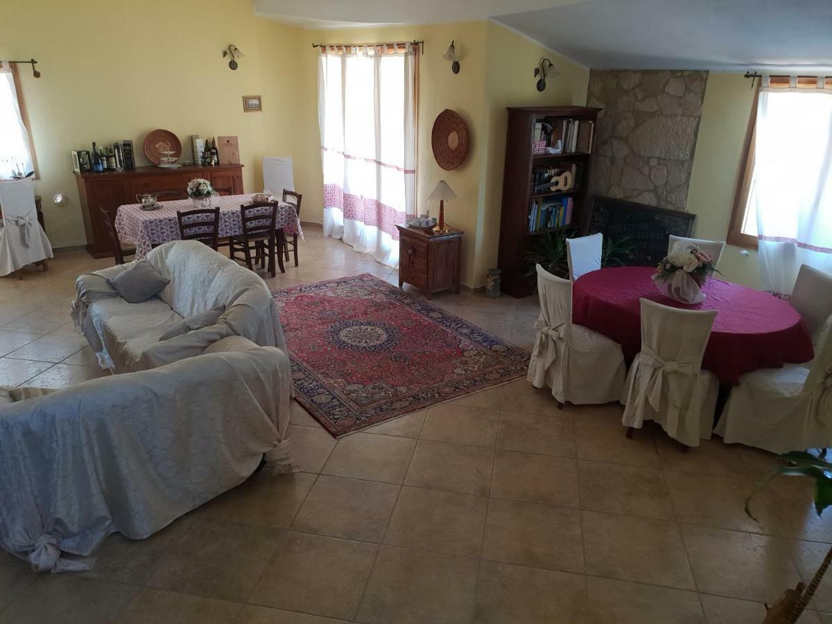 Villa Renzo E Lucia Sant Isidoro  Exteriér fotografie